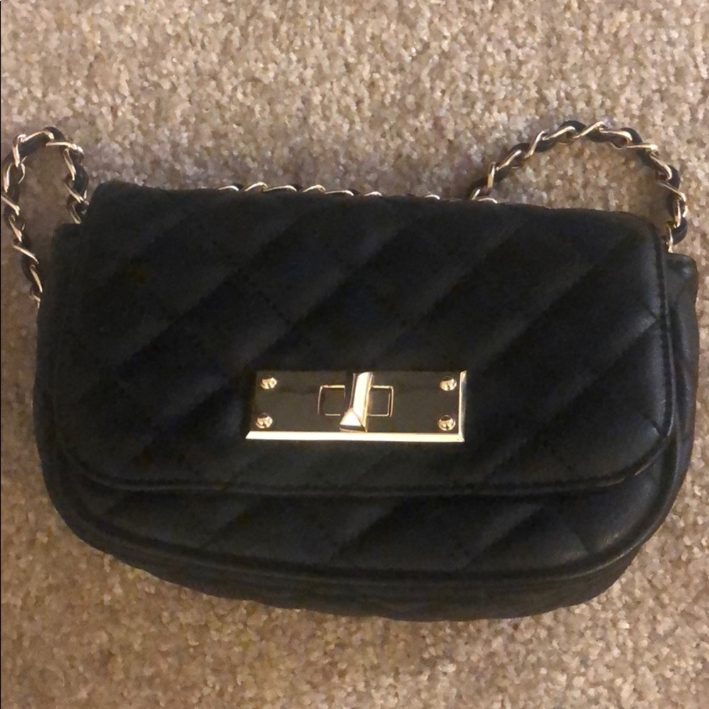 Black Crossbody